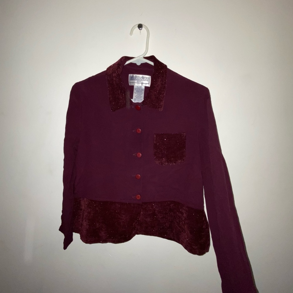 BUTTON UP BLOUSE